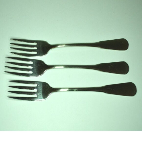 Oneida USA 5 Flatware Pieces Colonial Boston Pattern Forks Spoon Replacements - Picture 3 of 4